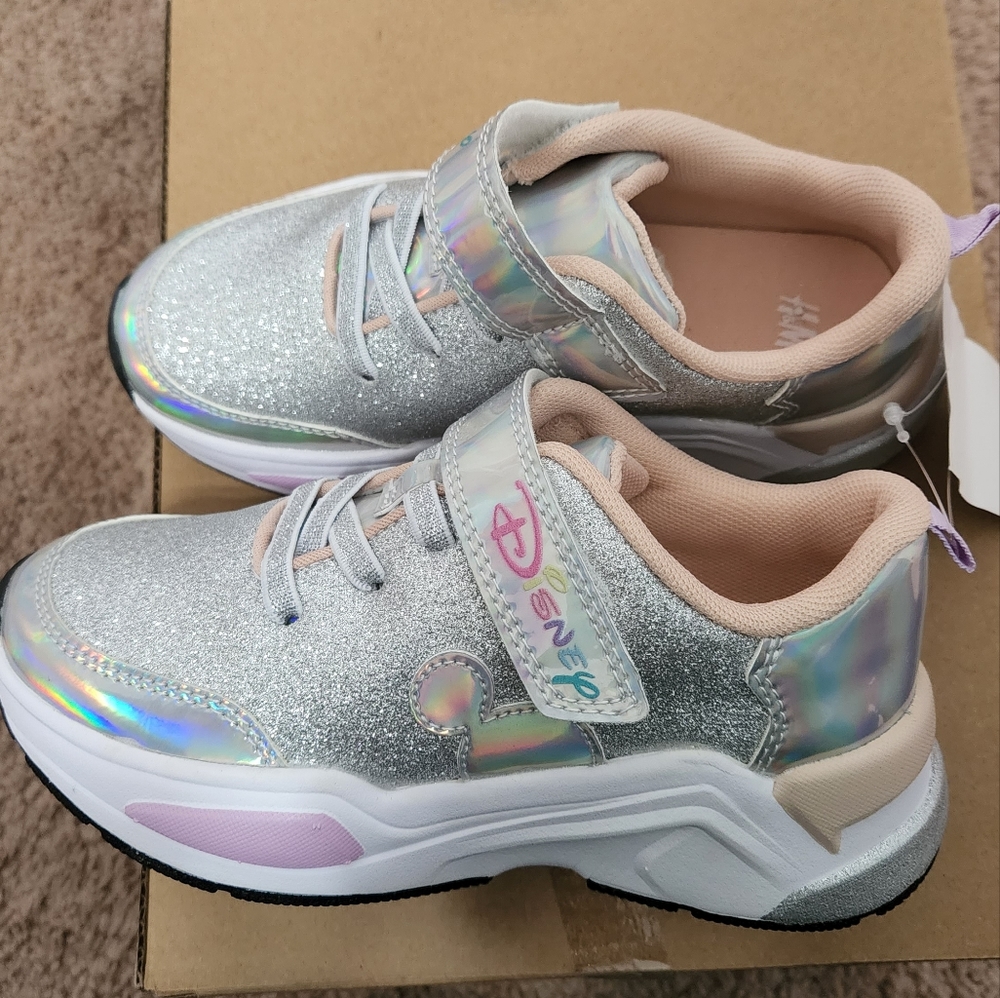 NWT Mickey Mouse × H&M kids sneakers